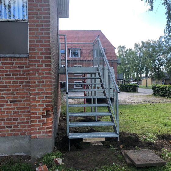 Trappe 82 Dronninglund (1)